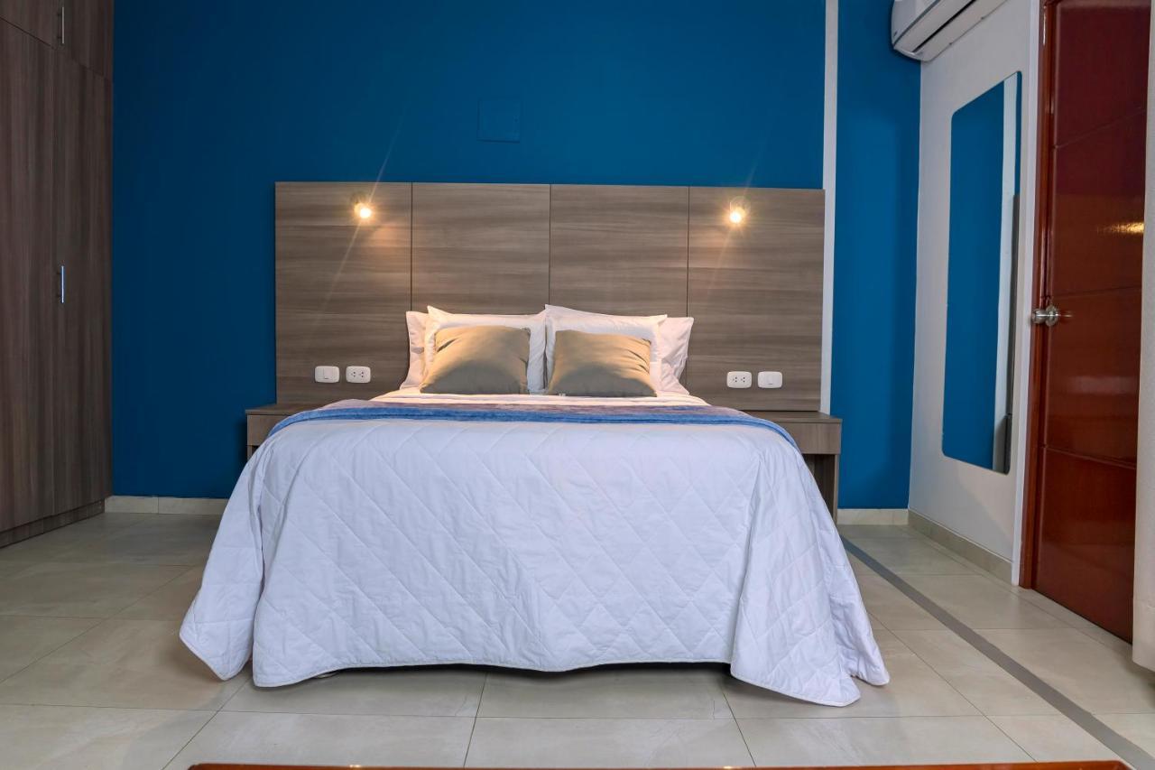 Hotel Cancun Хаен Екстер'єр фото