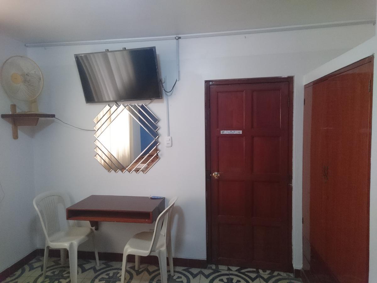 Hotel Cancun Хаен Екстер'єр фото