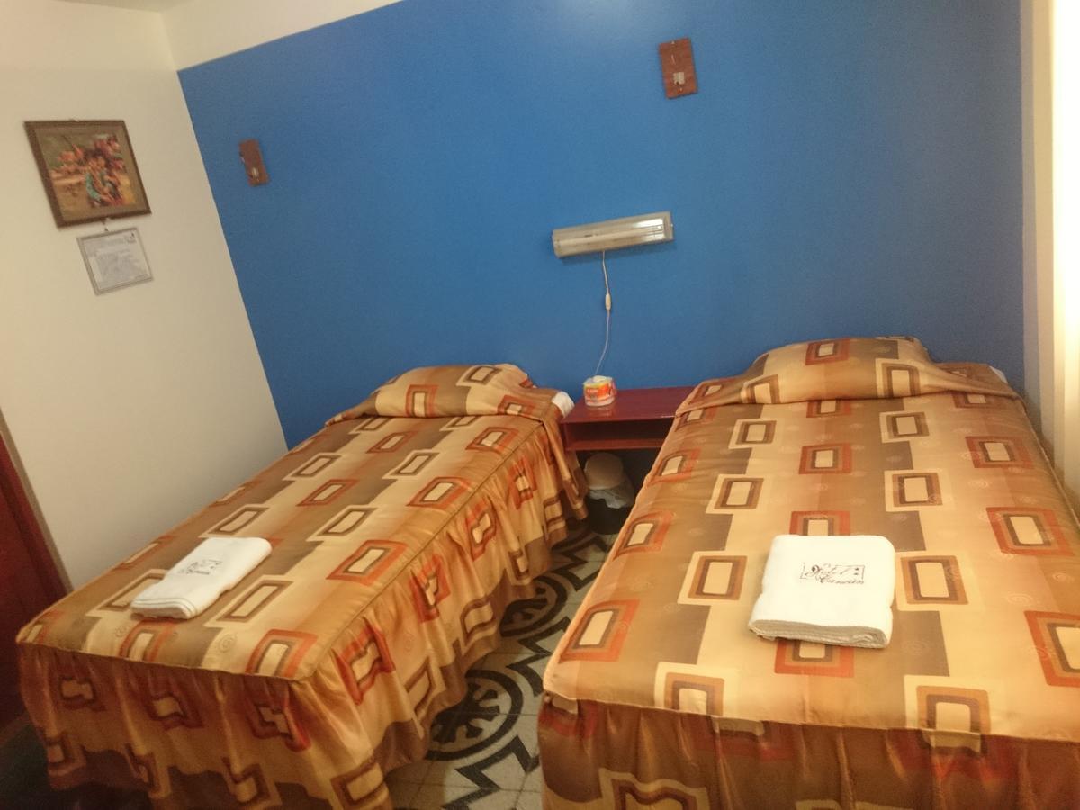 Hotel Cancun Хаен Екстер'єр фото