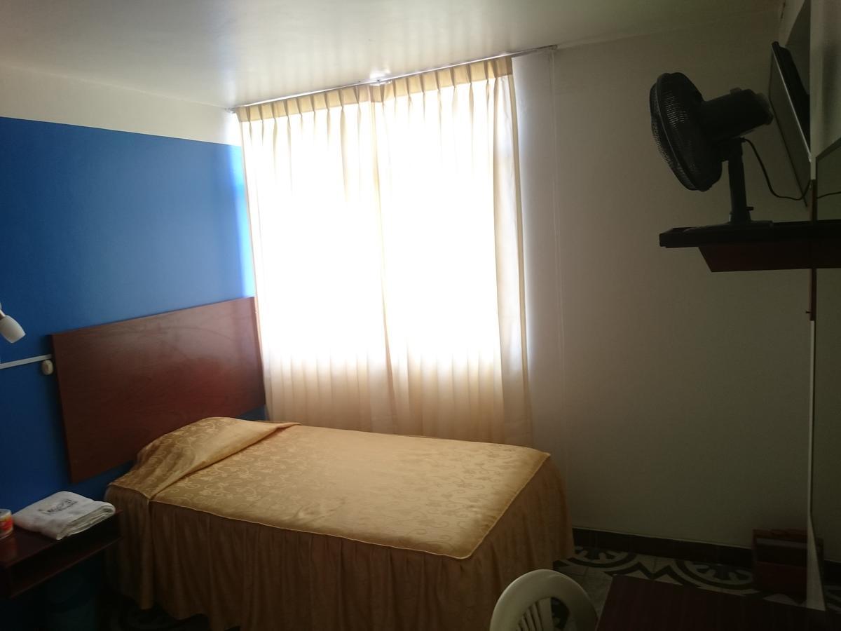 Hotel Cancun Хаен Екстер'єр фото