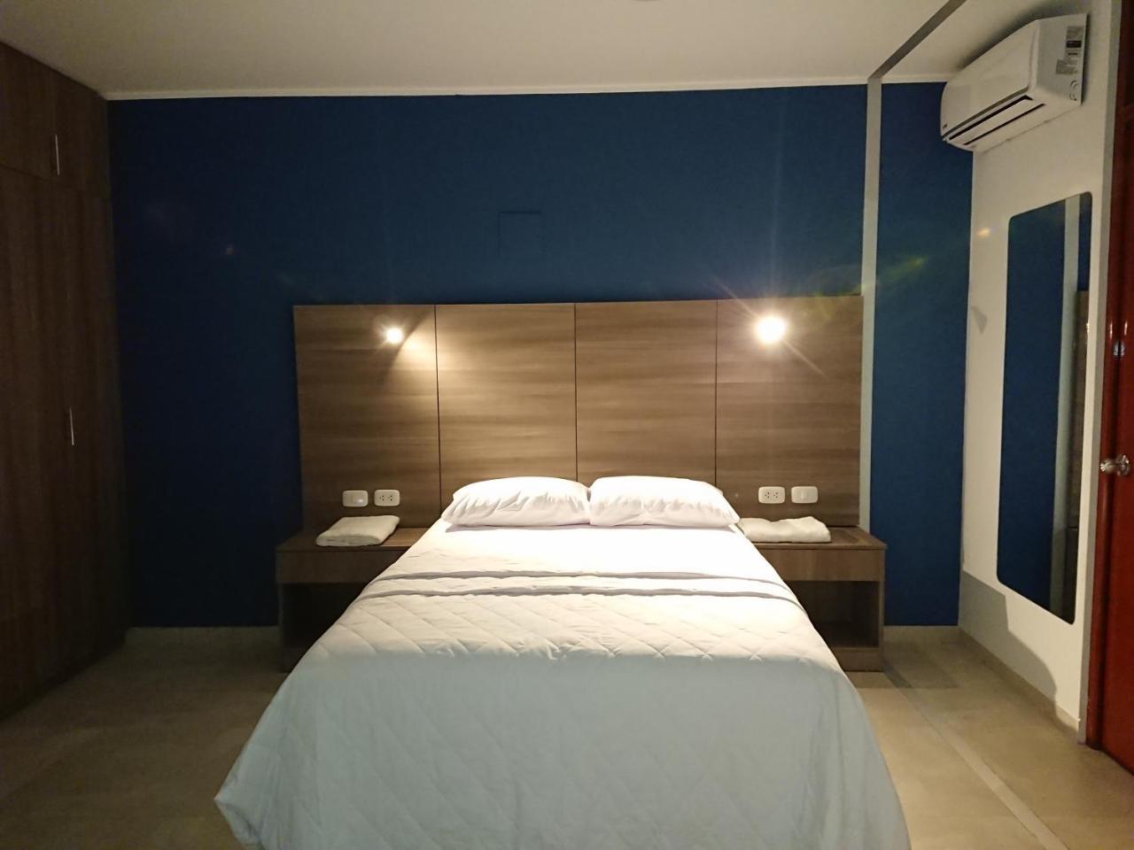 Hotel Cancun Хаен Екстер'єр фото